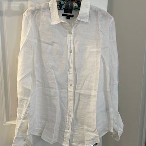 Never worn Irish linen Jcrew slim fit blouse. Size 8